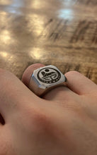 Load image into Gallery viewer, Ichkeria Tschetschenien Logo Ring
